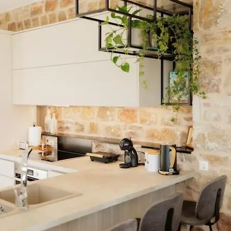 Villa Elaida- πολυτελής βίλα-θέα θάλασσα, μάνη