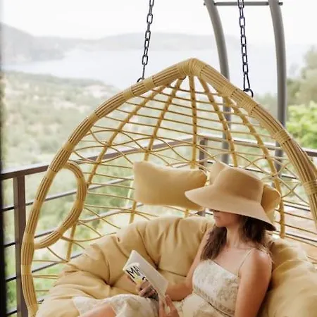 Villa Elaida- πολυτελής βίλα-θέα θάλασσα, μάνη *