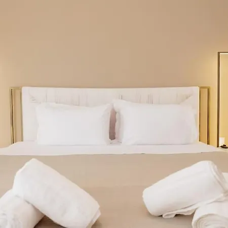 Elaida- πολυτελής βίλα-θέα θάλασσα, μάνη Skoutárion