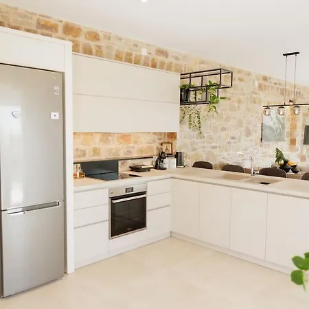 Elaída- πολυτελής βίλα-θέα θάλασσα, μάνη * Skoutárion