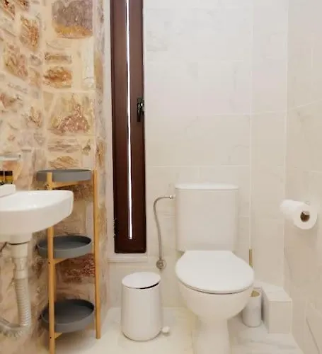 Elaída- πολυτελής βίλα-θέα θάλασσα, μάνη Villa Skoutárion