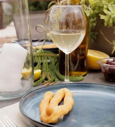 Elaída- πολυτελής βίλα-θέα θάλασσα, μάνη Βίλα Σκουτάρι