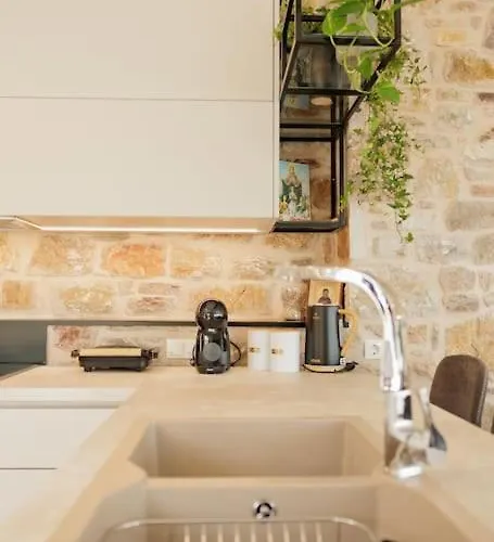 Elaída- πολυτελής βίλα-θέα θάλασσα, μάνη *