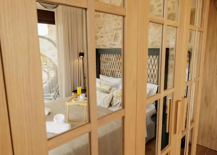 Villa Elaída- πολυτελής βίλα-θέα θάλασσα, μάνη