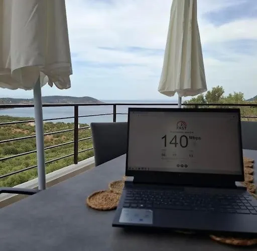 Elaída- πολυτελής βίλα-θέα θάλασσα, μάνη Σκουτάρι