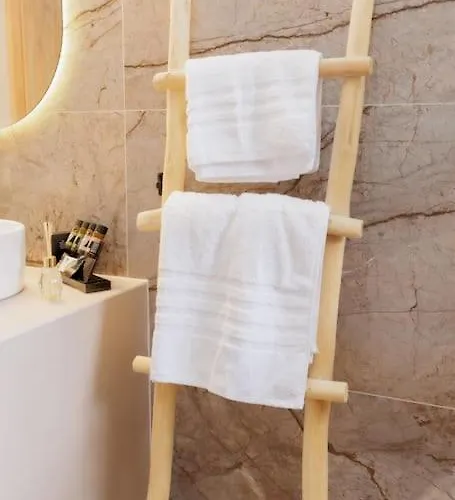 Elaída- πολυτελής βίλα-θέα θάλασσα, μάνη *