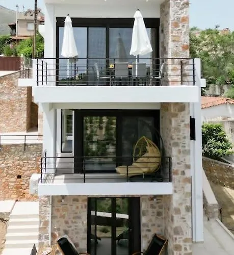 Elaída- πολυτελής βίλα-θέα θάλασσα, μάνη *